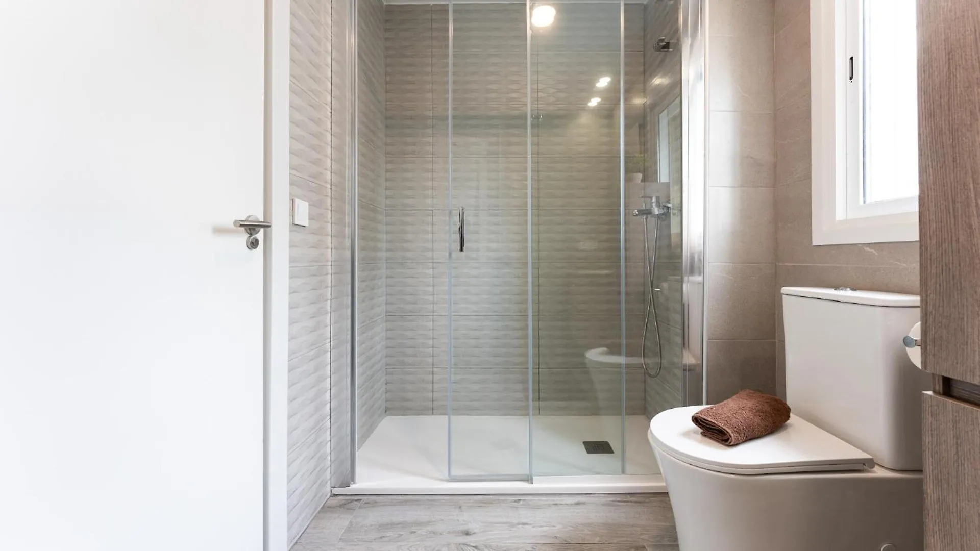 Malagasuite Getaway Torremolinos Apartment
