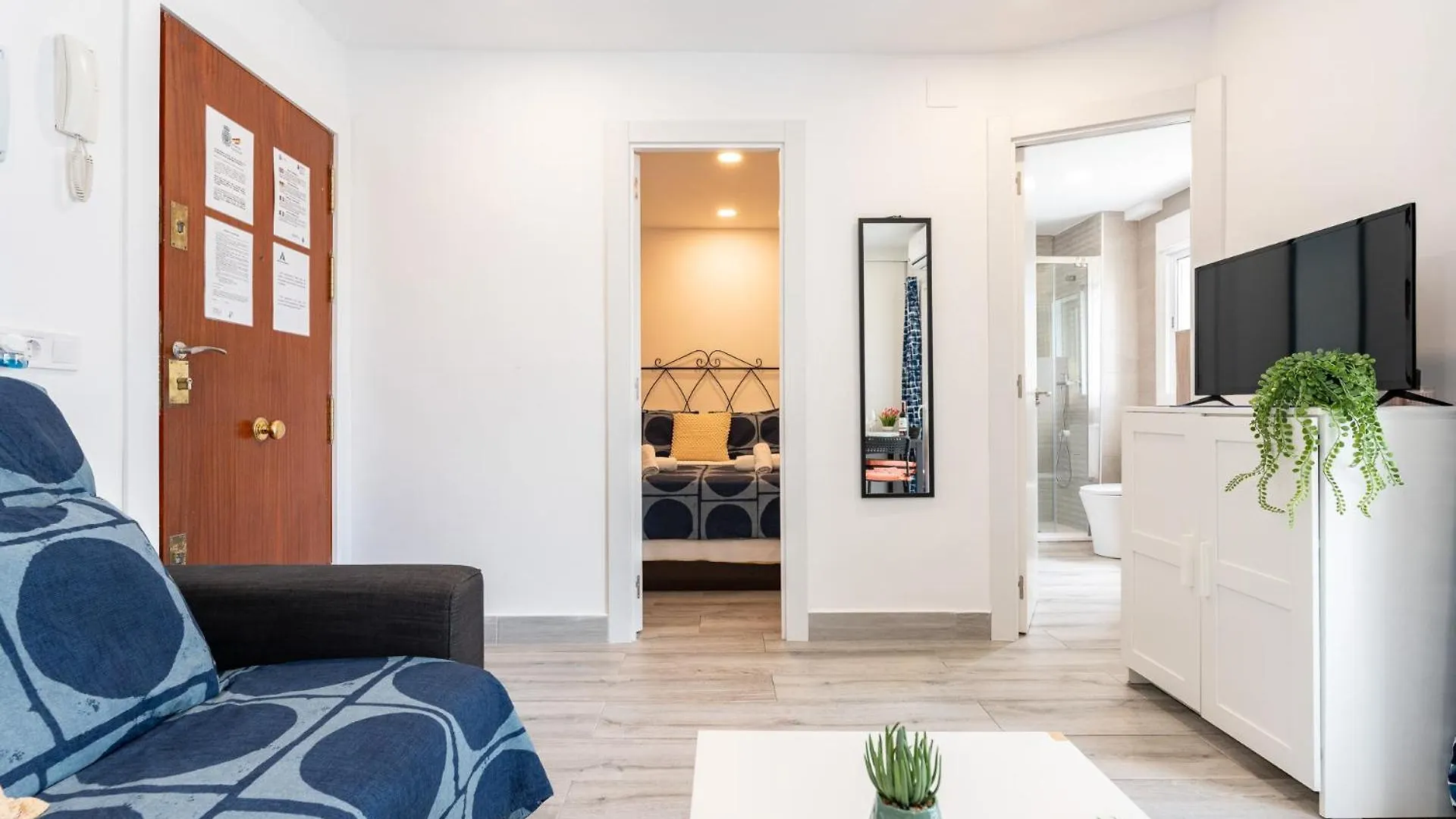 Apartment Malagasuite Getaway Torremolinos Spain